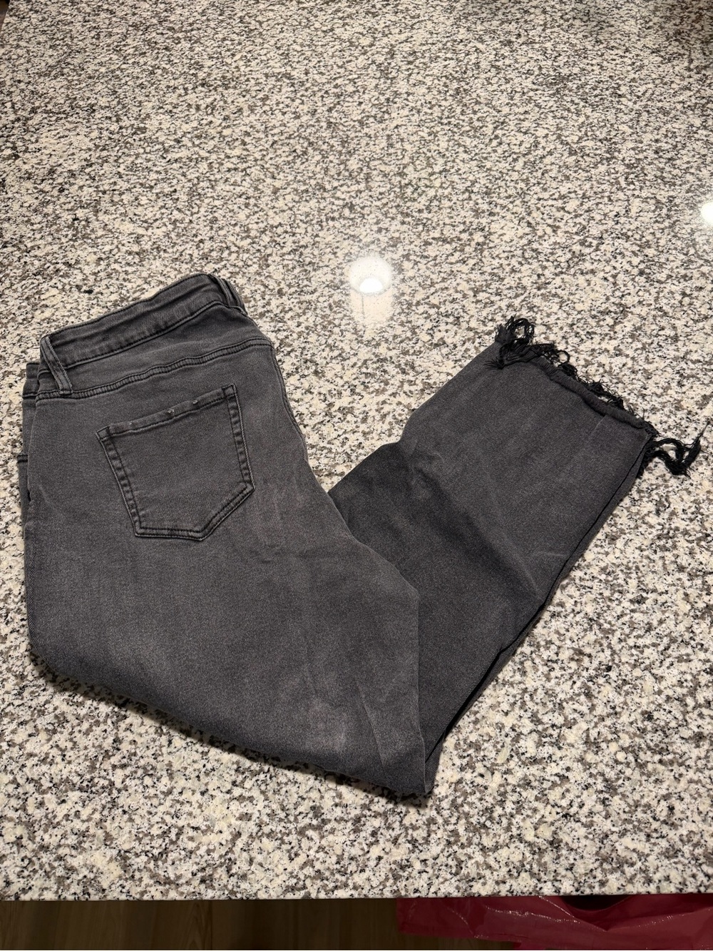 Ava & Viv Washed Black High-Rise Ankle Jeans with Frayed Hem